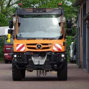 foto 10t Unimog málo jetý TOP zánovní 3místa - hřídel