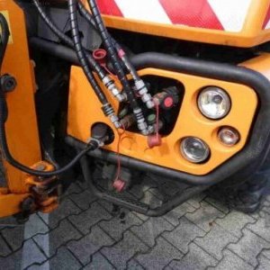 foto MB Unimog U318 zimní údržba