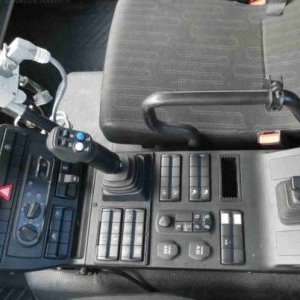 foto MB Unimog U318 zimní údržba