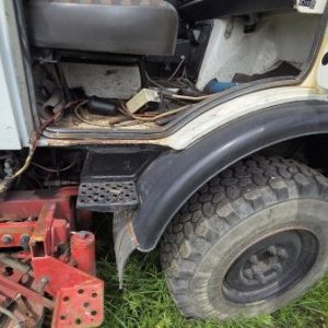 foto Unimog 1400 zametač 2.5m3 sklápěč komunál MB 4x4 Mercedes