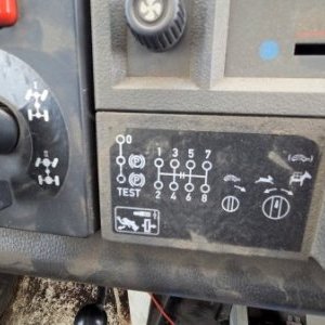 foto Unimog 1400 zametač 2.5m3 sklápěč komunál MB 4x4 Mercedes