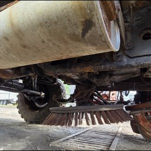 foto Unimog 1400 zametač 2.5m3 sklápěč komunál MB 4x4 Mercedes
